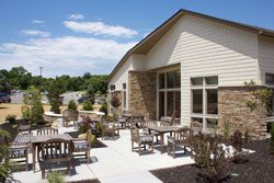 hospice_grief_loss_center_patio_resized_for_web_6-30-2016