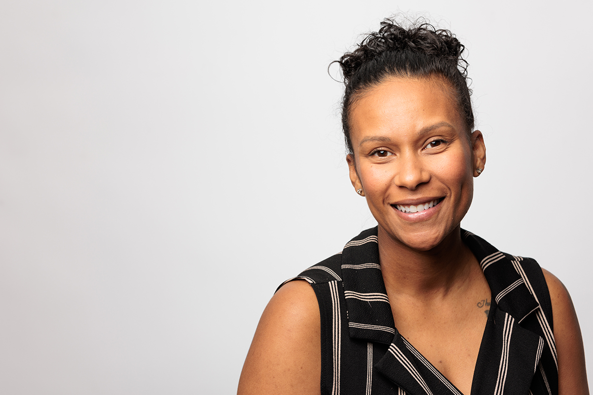 24_01_141_FAMILY BIRTH PLACE-PICS-2 Beth - Cancer Survivor